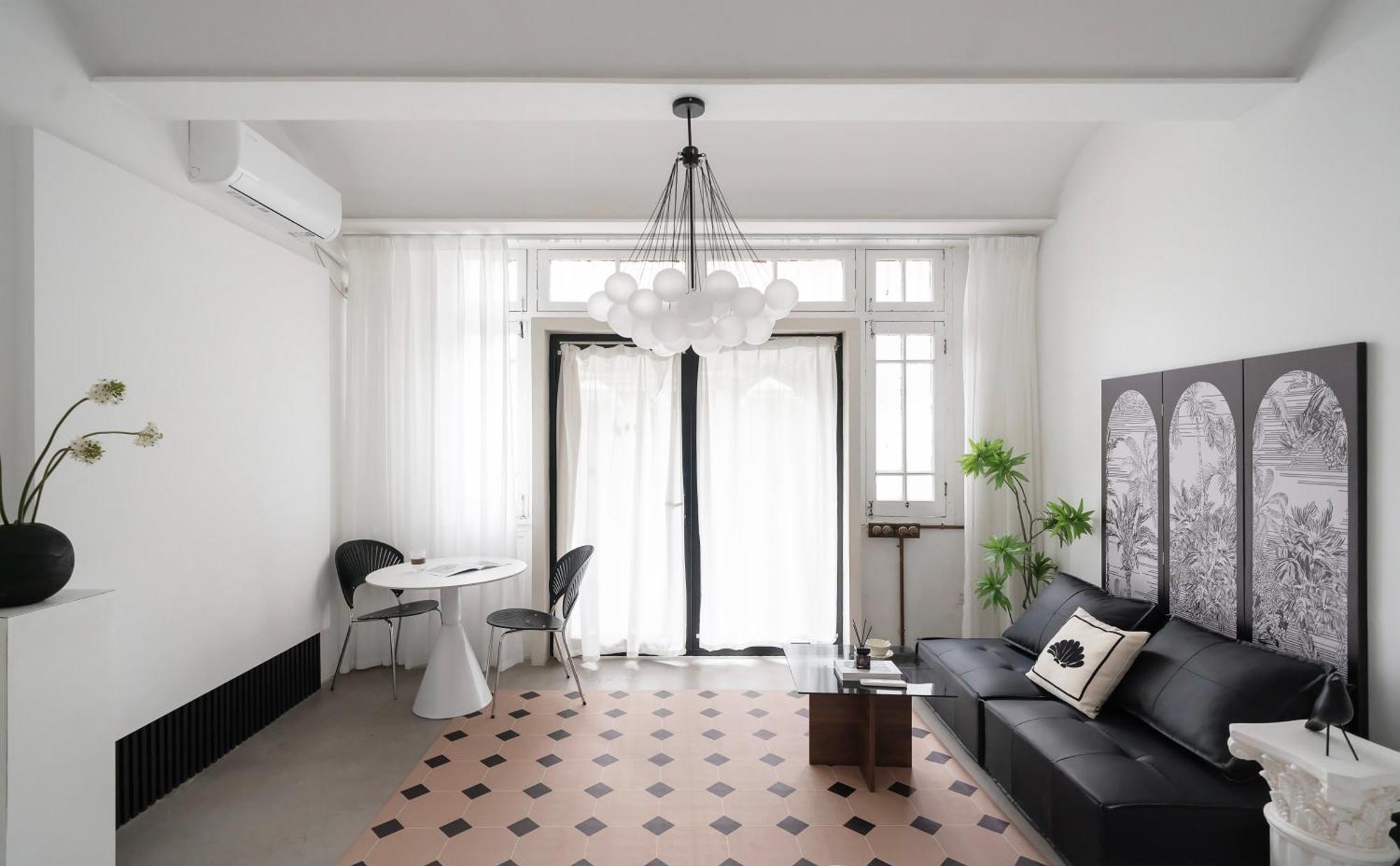 Moli B&b-jing'an Temple Near The Subway Private Yard Townhouse Garden Apartment Shanghai