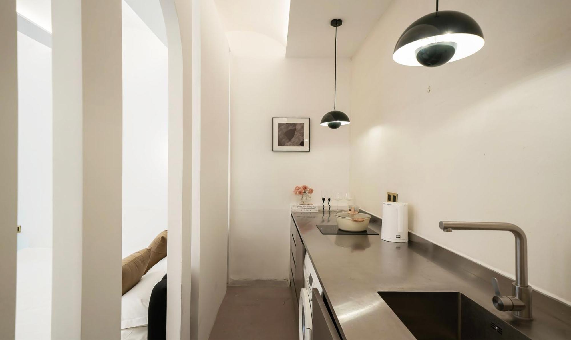 Moli B&b-jing'an Temple Near The Subway Private Yard Townhouse Garden Apartment