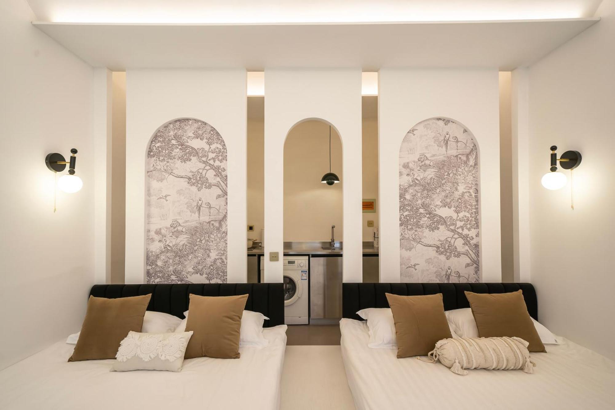 Moli B&b-jing'an Temple Near The Subway Private Yard Townhouse Garden * Thượng Hải