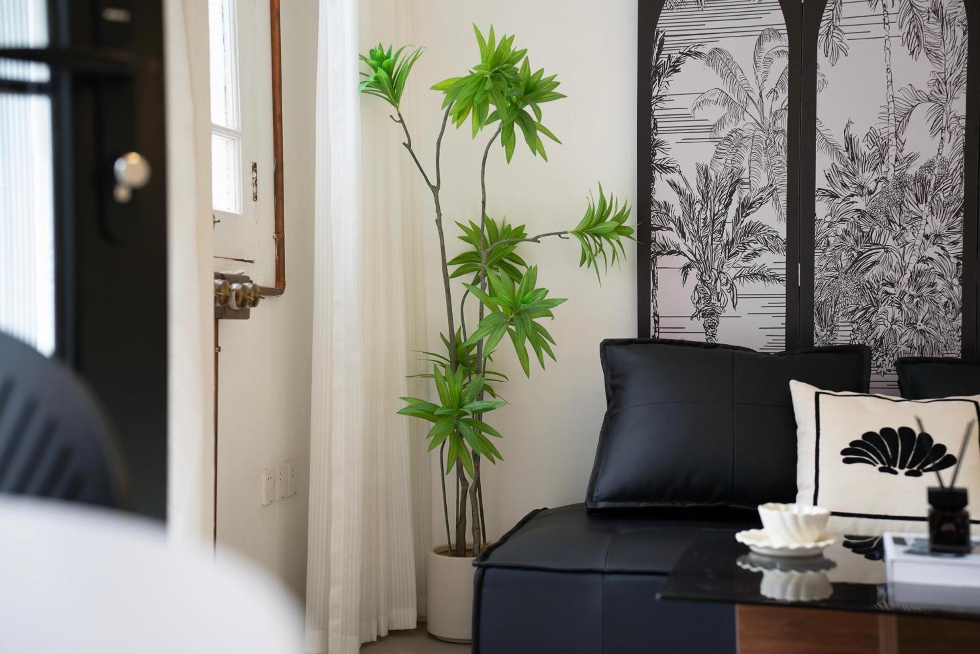 Moli B&b-jing'an Temple Near The Subway Private Yard Townhouse Garden Thượng Hải